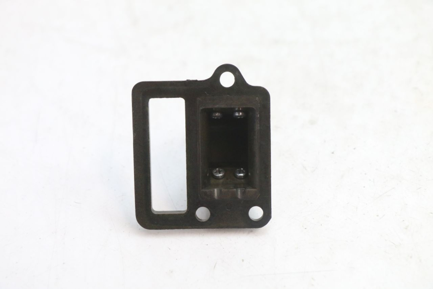 photo de INTAKE VALVE PIAGGIO VESPA PK FL 2T 50 (1990 - 1996) - Alternative perspective
