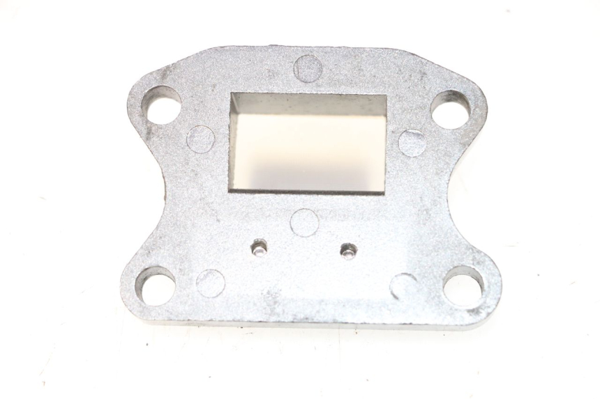 photo de INTAKE VALVE PEUGEOT VIVACITY 50 (1998 - 2003) - Component detail
