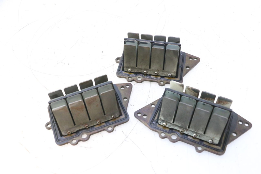 photo de INTAKE VALVE YAMAHA WAVE RUNNER GP R 1200 (2000 - 2003) - Main view