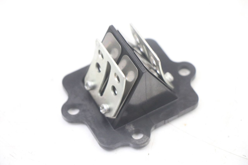 photo de INTAKE VALVE YAMAHA AEROX 50 (1997 - 2006) - Main view