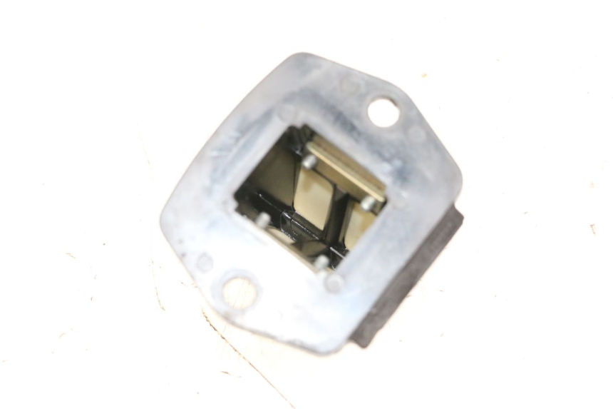 photo de REED VALVE ASSEMBLY PIAGGIO ZIP 2T 50 (2009 - 2019) - Zoom on usage condition