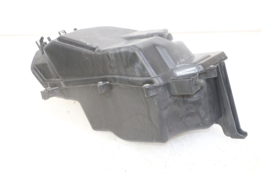 photo de GLOVE BOX HONDA FORZA ABS 300 (2013 - 2017) - Technical close-up