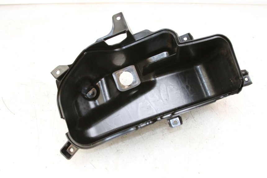 photo de GLOVE BOX HONDA FORZA 125 (2015 - 2016) - Component detail