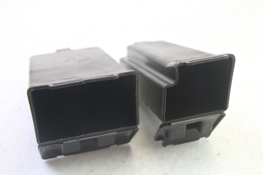 photo de GLOVE BOX KAWASAKI GPX R WARBIRD 600 (1988 - 1993) - Product overview