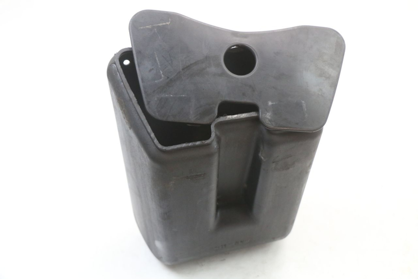 photo de GLOVE BOX SUZUKI GSX E 250 (1982 - 1983) - Product overview