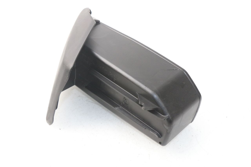 photo de GLOVE BOX HONDA NSS EX FORZA 250 (2005 - 2013) - Technical close-up