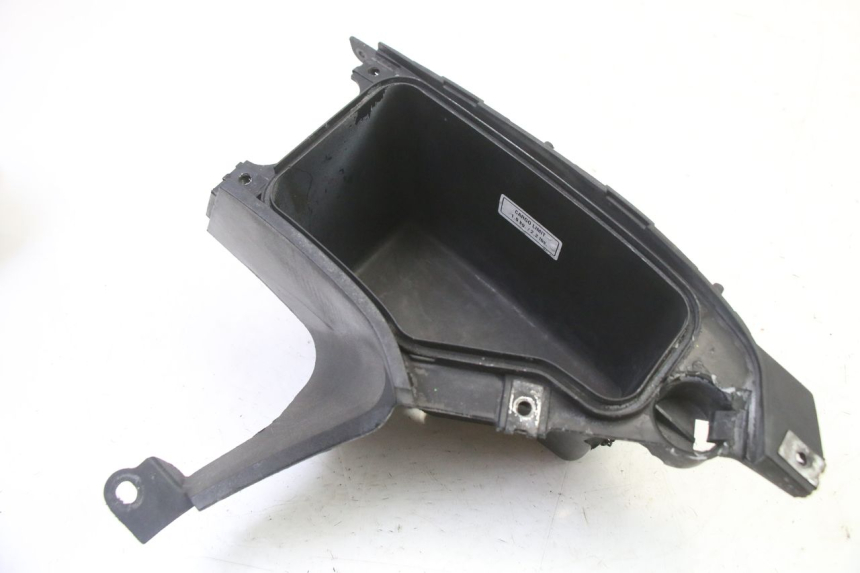 photo de GLOVE BOX HONDA NTV DEAUVILLE 650 (2001 - 2006) - Component detail