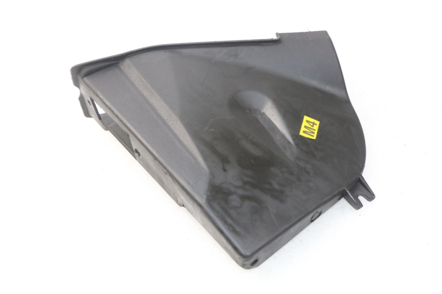 photo de GLOVE BOX TRIUMPH SPRINT ST ABS 1050 (2005 - 2007) - Alternative perspective