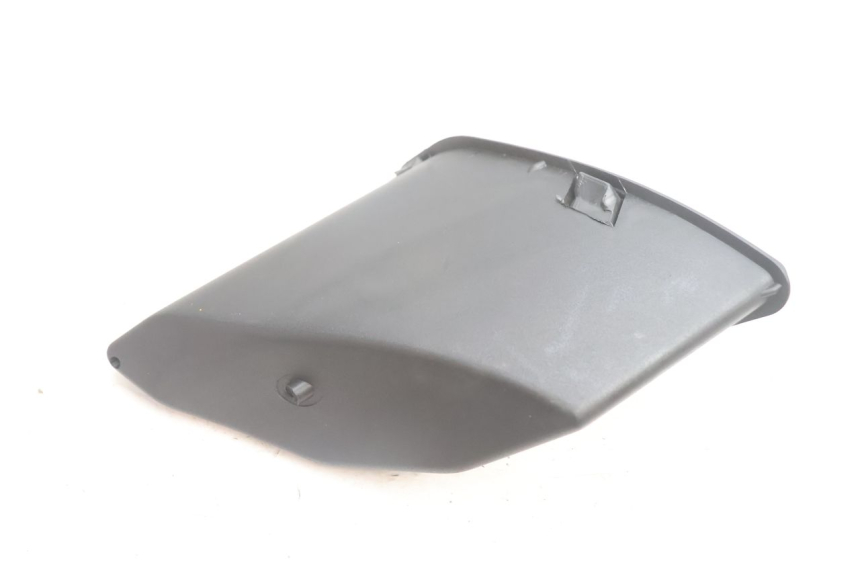 photo de GLOVE BOX PIAGGIO X9 EVOLUTION 125 (2003 - 2007) - Alternative perspective