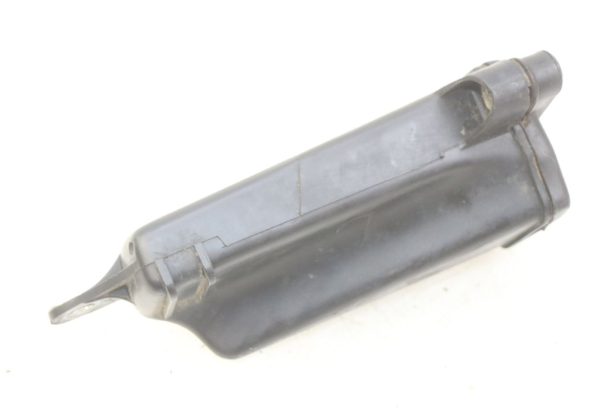 photo de GLOVE BOX HONDA XR L 125 (2003 - 2007) - Zoom on usage condition