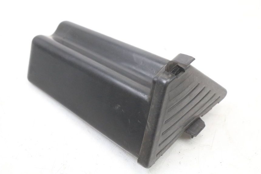photo de GLOVE BOX SYM XS 125 (2007 - 2016) - Component detail