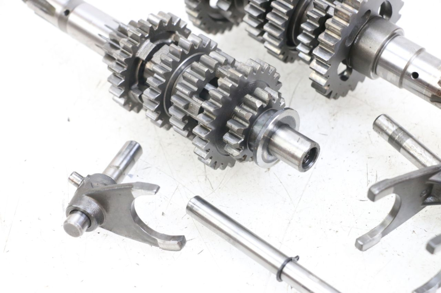 photo de Gearbox HYOSUNG GV AQUILA 125 (2000 - 2009) - Alternative angle