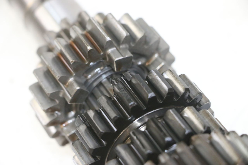 photo de GEARBOX HONDA CB R 1000 (2018 - 2023) - Surface and material condition