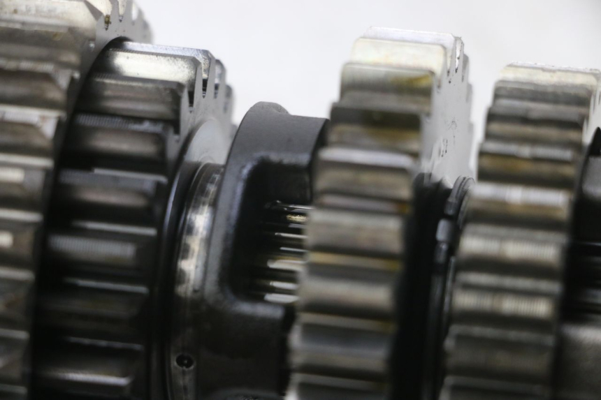 photo de GEARBOX HONDA CBRF CBR-F PC41 600 (2011 - 2013) - Alternative angle