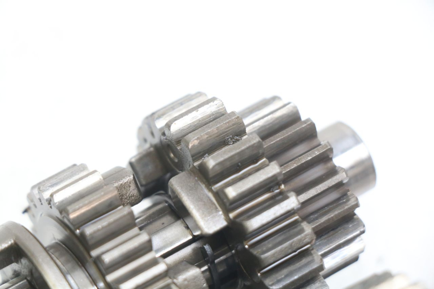 photo de GEARBOX HONDA CM 125 (1983 - 2003) - High-resolution close-up