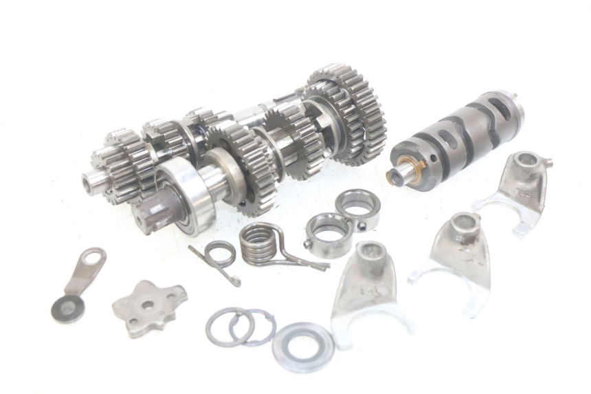 photo de GEARBOX HONDA CM 125 (1983 - 2003) - Alternative perspective