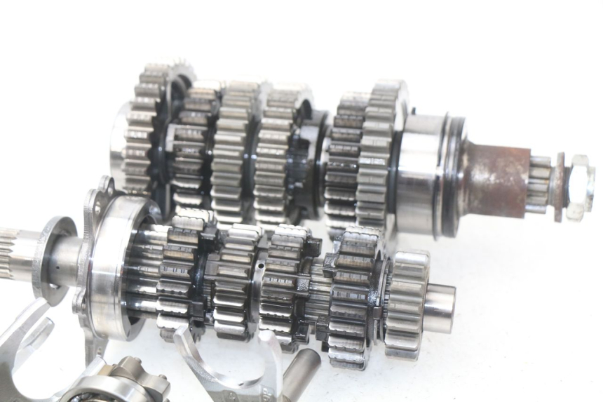 photo de GEARBOX YAMAHA FZ8 800 (2010 - 2016) - Zoom on usage condition