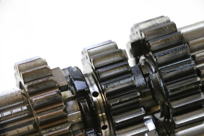 photo de GEARBOX SUZUKI GSF N BANDIT 1200 (2001 - 2005) - Alternative angle