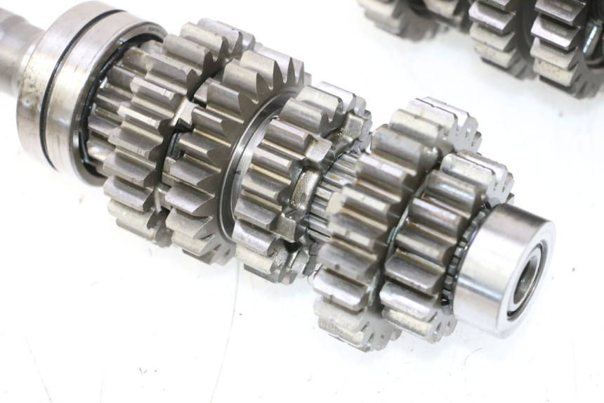 photo de GEARBOX SUZUKI GSR 600 (2005 - 2012) - Fixing points details