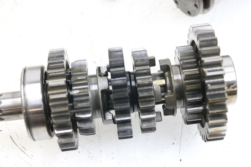 photo de GEARBOX SUZUKI GSX E 250 (1982 - 1983) - Fixing points details