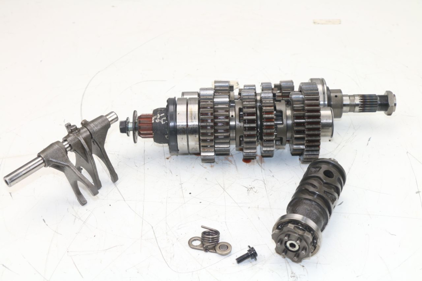 photo de GEARBOX HONDA CBF N 600 (2004 - 2007) - Distinctive features