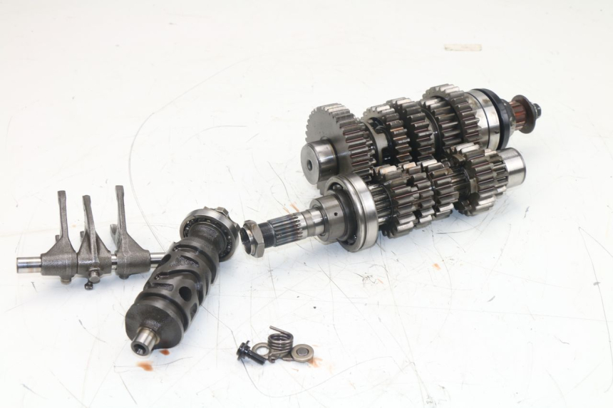 photo de GEARBOX HONDA CBF N 600 (2004 - 2007) - Alternative perspective