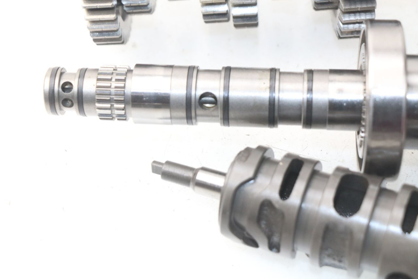 photo de GEARBOX HONDA INTEGRA NC D 750 (2016 - 2018) - Fixing points details