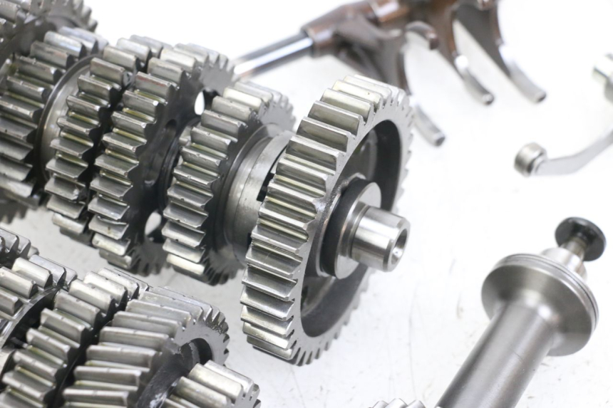 photo de GEARBOX MOTO GUZZI NORGE 8V GT 1200 (2011 - 2016) - Surface and material condition