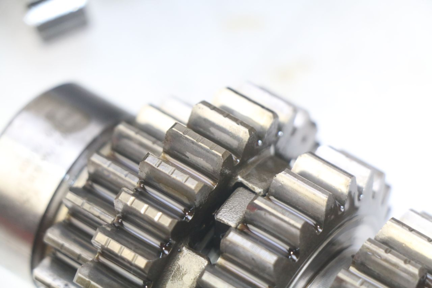 photo de GEARBOX TRIUMPH SPRINT ST 955 (1999 - 2001) - Zoom on usage condition