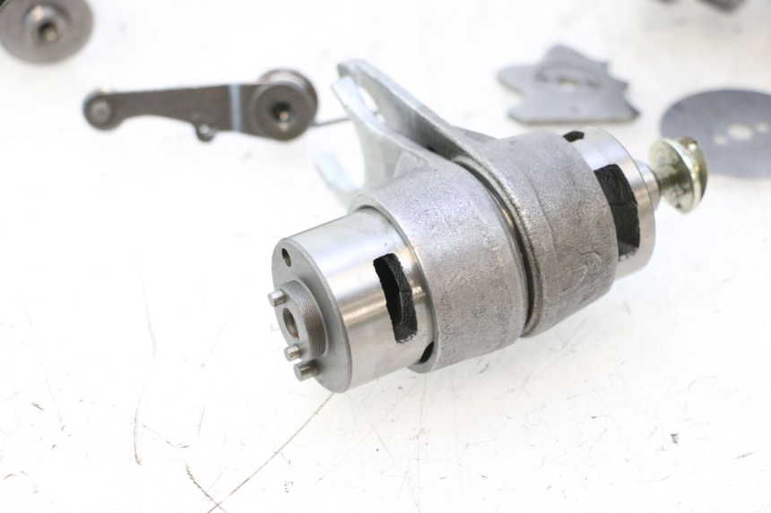 photo de GEARBOX YAMASAKI STREET 50 (2013 - 2018) - Fixing points details