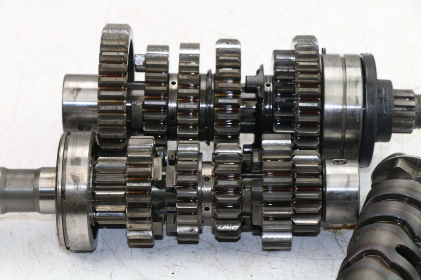 photo de GEARBOX SUZUKI GSF S BANDIT ABS 650 (2005 - 2006) - Distinctive features