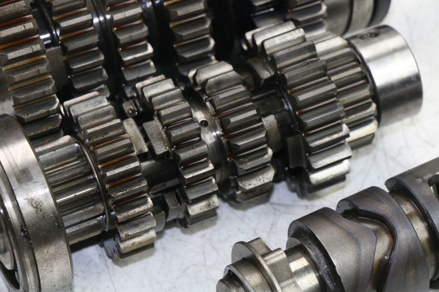 photo de GEARBOX SUZUKI GSF S BANDIT ABS 650 (2005 - 2006) - Alternative angle