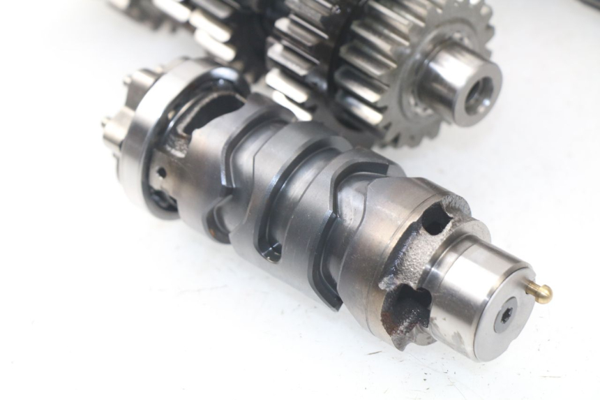 photo de GEARBOX YAMAHA TDM ABS 900 (2002 - 2014) - Surface and material condition