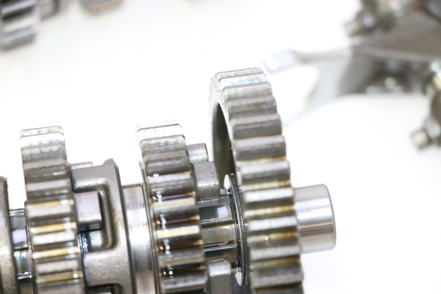 photo de GEARBOX HONDA XLV VARADERO 125 (2007 - 2012) - Alternative perspective