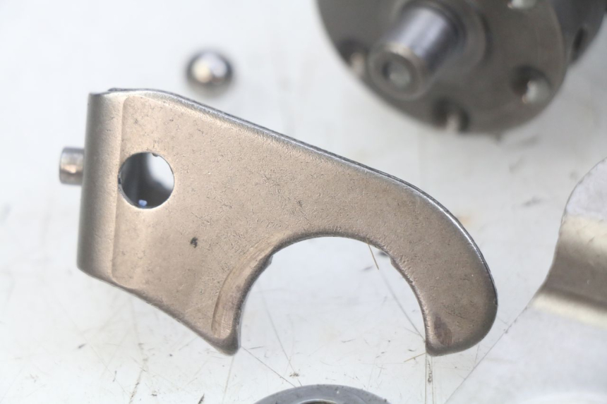 photo de GEARBOX PEUGEOT XP6 50 (2006 - 2011) - Zoom on usage condition