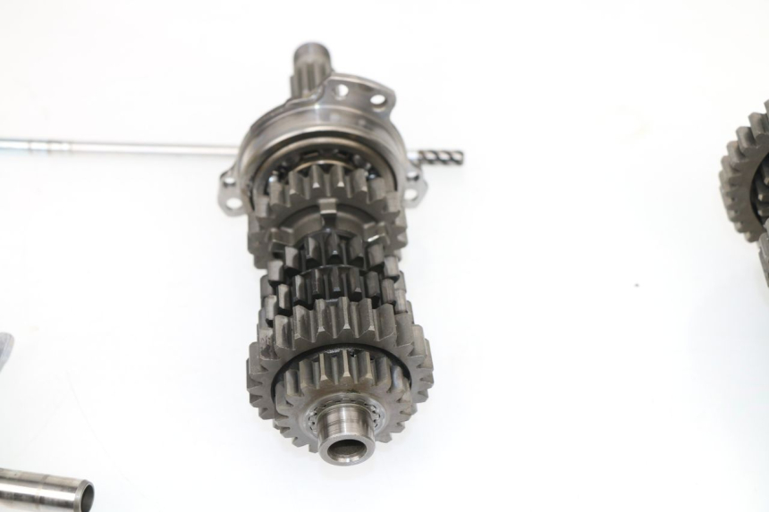 photo de GEARBOX YAMAHA XJ6 ABS 600 (2008 - 2016) - Alternative perspective