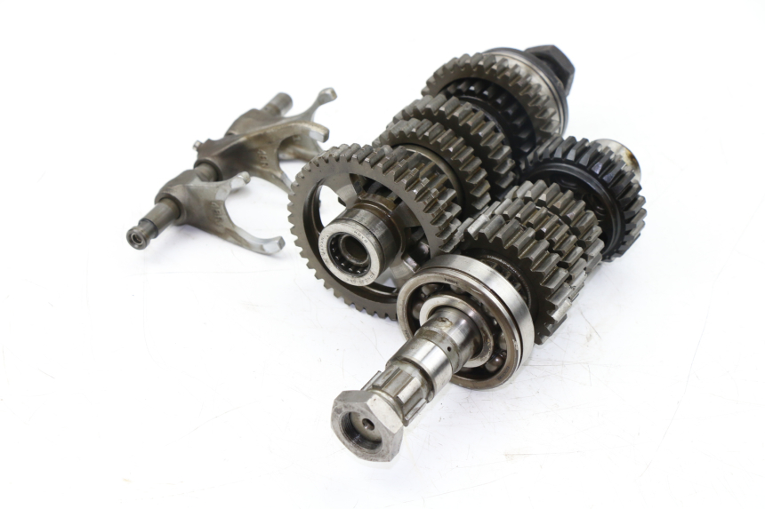 photo de GEARBOX YAMAHA XJS DIVERSION 600 (2000 - 2003) - Surface and material condition