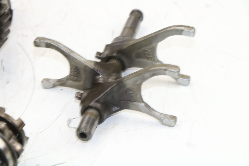 photo de GEARBOX YAMAHA XJS DIVERSION 600 (1997 - 1999) - Technical close-up