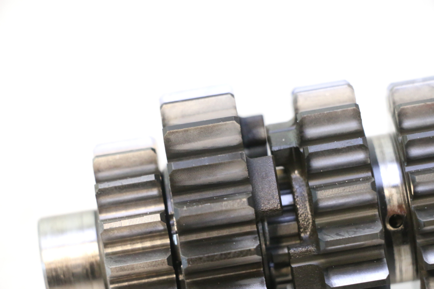 photo de GEARBOX YAMAHA YZF R6 600 (2008 - 2009) - Alternative perspective