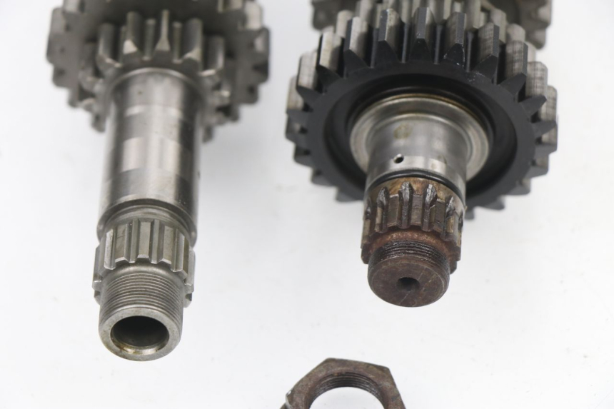 photo de GEARBOX YAMAHA YZF YZ-F 450 (2006 - 2009) - Fixing points details