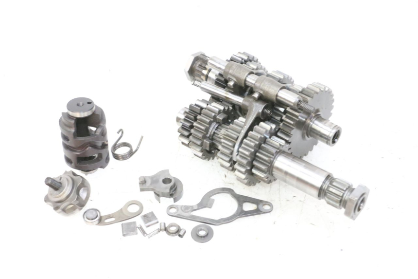 photo de GEARBOX YAMAHA YZF YZ-F 450 (2014 - 2016) - Fixing points details