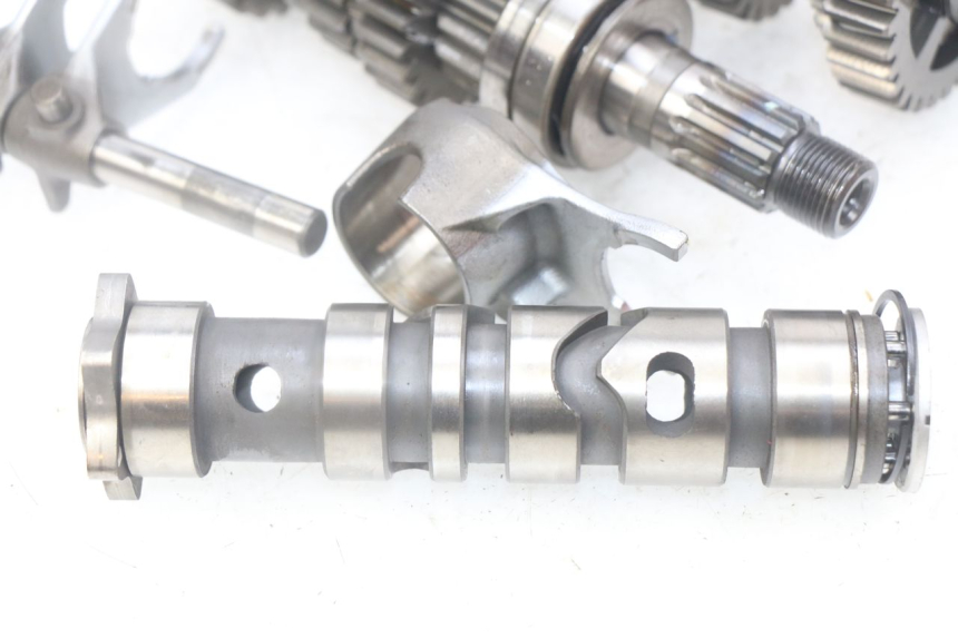 photo de GEARBOX KAWASAKI ZR7 ZR-7 S 750 (1999 - 2004) - Additional view of the item