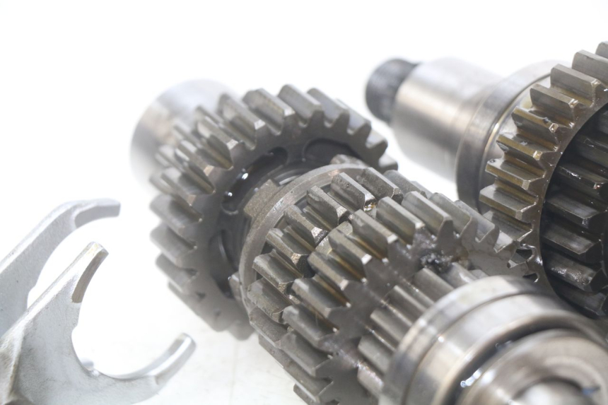 photo de GEARBOX KAWASAKI ZR7 ZR-7 S 750 (1999 - 2004) - Checked used part