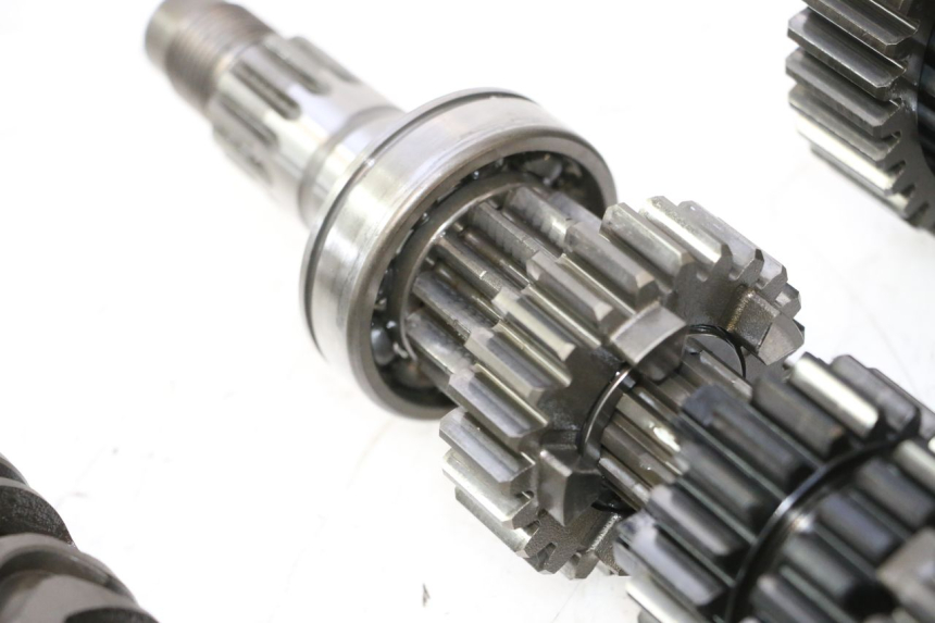 photo de GEARBOX KAWASAKI ZX-6R ZX6R 600 (2000 - 2002) - Technical close-up