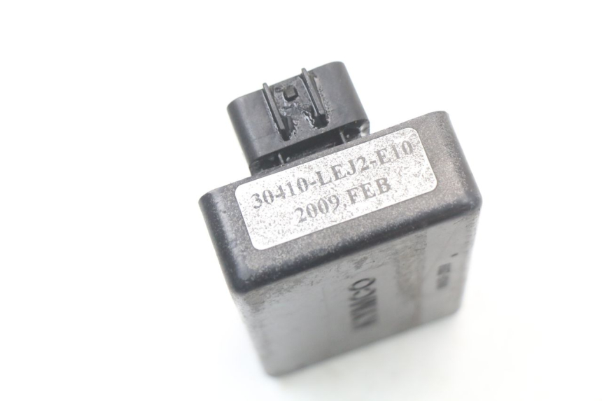 photo de CDI UNIT KYMCO AGILITY RS 4T 50 (2009 - 2013) - Alternative perspective