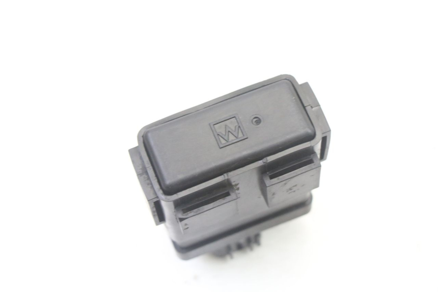 photo de CDI UNIT MBK BOOSTER SPIRIT NAKED 50 (2004 - 2017) - Alternative perspective