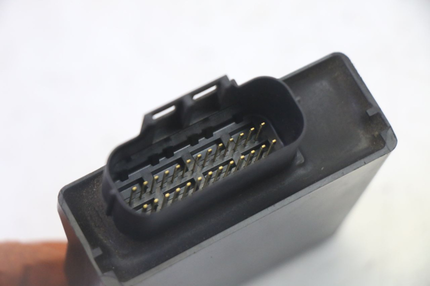 photo de CDI UNIT SUZUKI BURGMAN 125 (2007 - 2014) - Alternative perspective