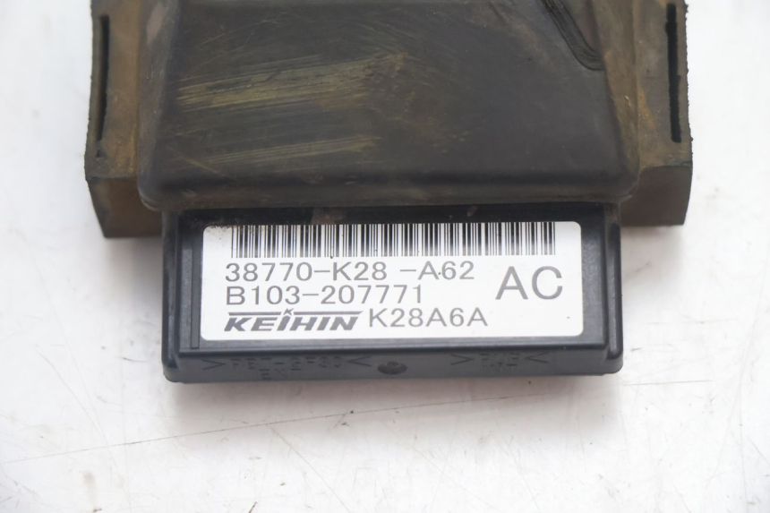 photo de CDI UNIT HONDA CRF CR-F 125 (2020 - 2021) - Component detail