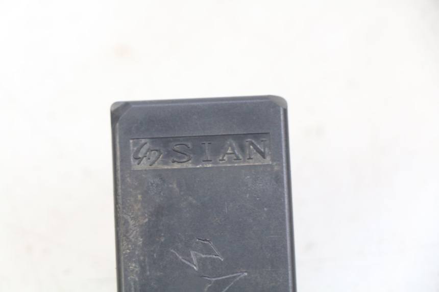 photo de CDI UNIT APOLLO DIRT BIKE 125 (2010 - 2018) - Alternative perspective