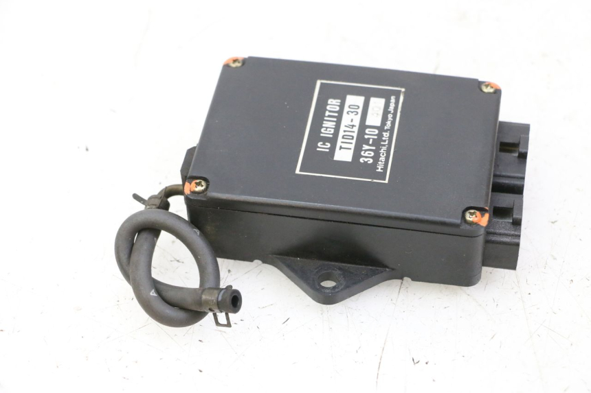 photo de CDI UNIT YAMAHA FJ 36Y 1100 (1984 - 1985) - Technical close-up